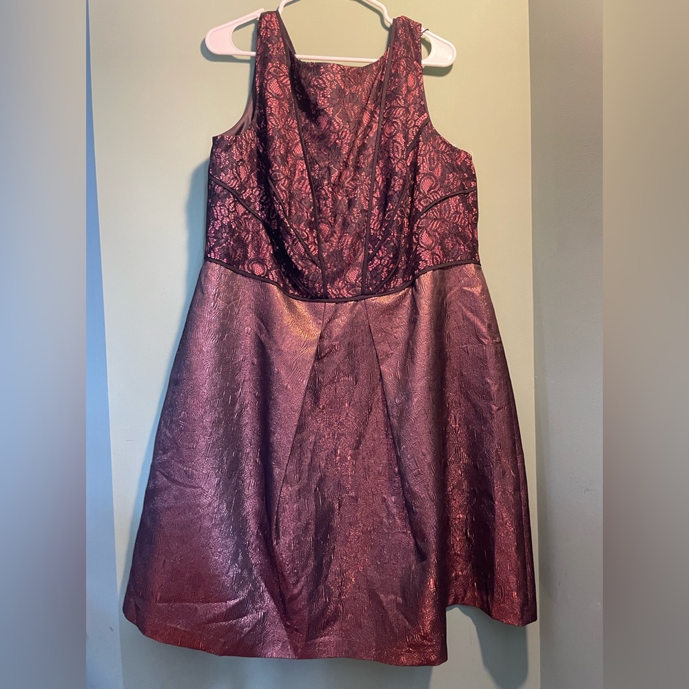 Rosy metallic sleeveless dress. Size 18w